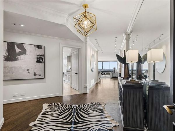 2660 Peachtree Road NW, Unit 23A, Atlanta, GA 30305