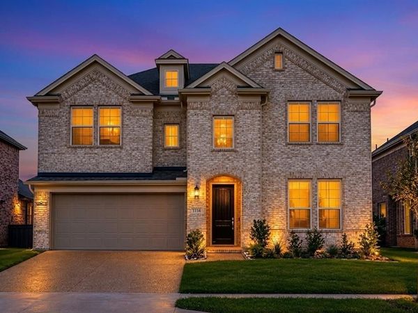 7334 Golden Daisy Avenue, Venus, TX 76084