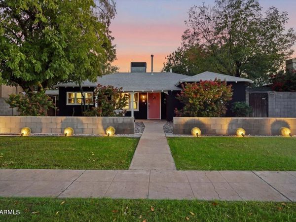 61 W EDGEMONT Avenue, Phoenix, AZ 85003