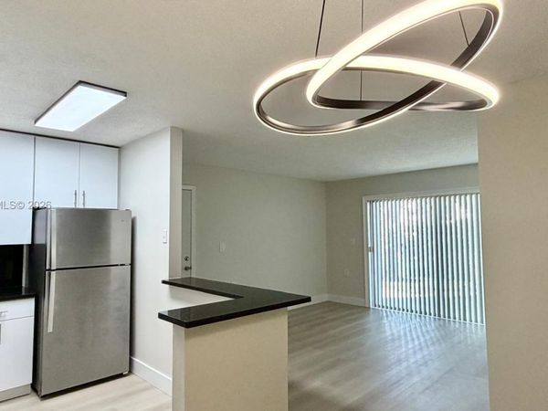 6935 NW 179th St , Unit 105, Hialeah, FL 33015