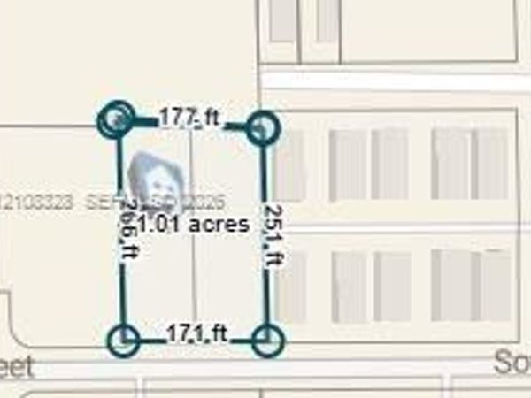 14 av SW 4 st , Homestead, FL 33030