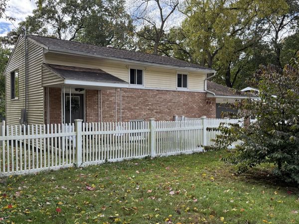 1117 Westlake Woods Drive, Battle Creek, MI 49037