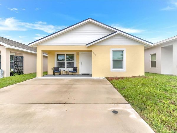 1502 LAS VILLAS BOULEVARD , SEBRING, FL 33870