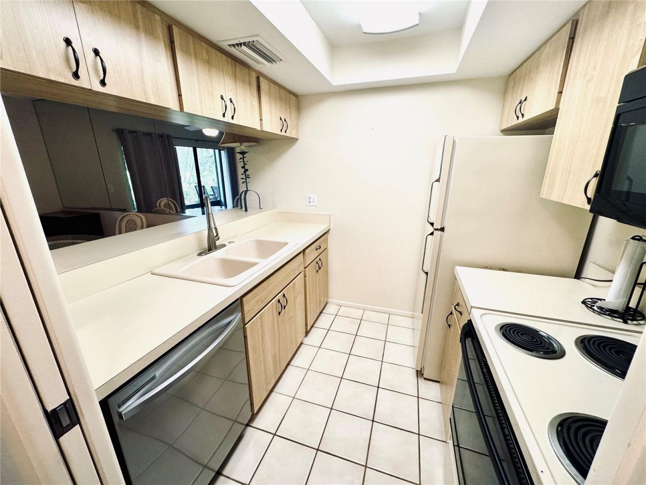 3025 Quail Hollow , Unit 3025, Sarasota, FL 34235 Photo