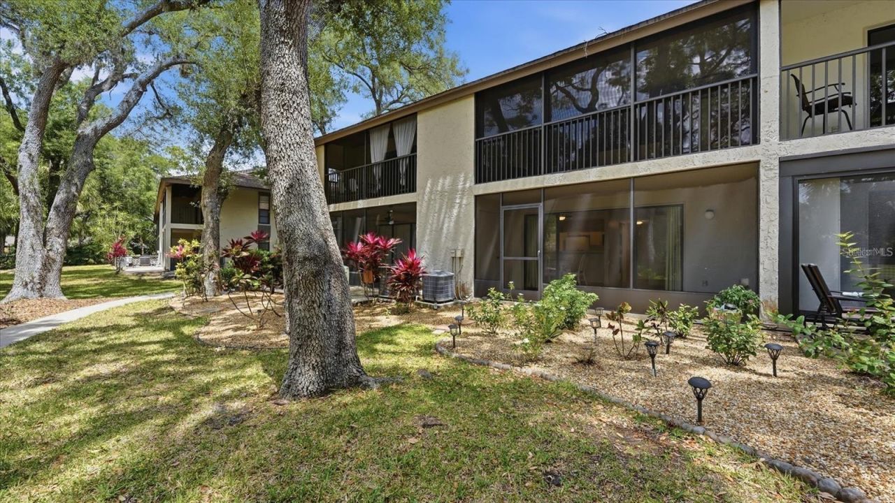 3025 Quail Hollow , Unit 3025, Sarasota, FL 34235 Photo