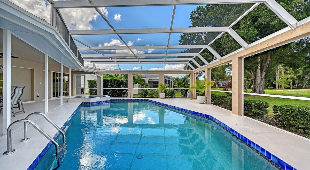 7913 Broadmoor Pines Boulevard , Sarasota, FL 34243 Photo