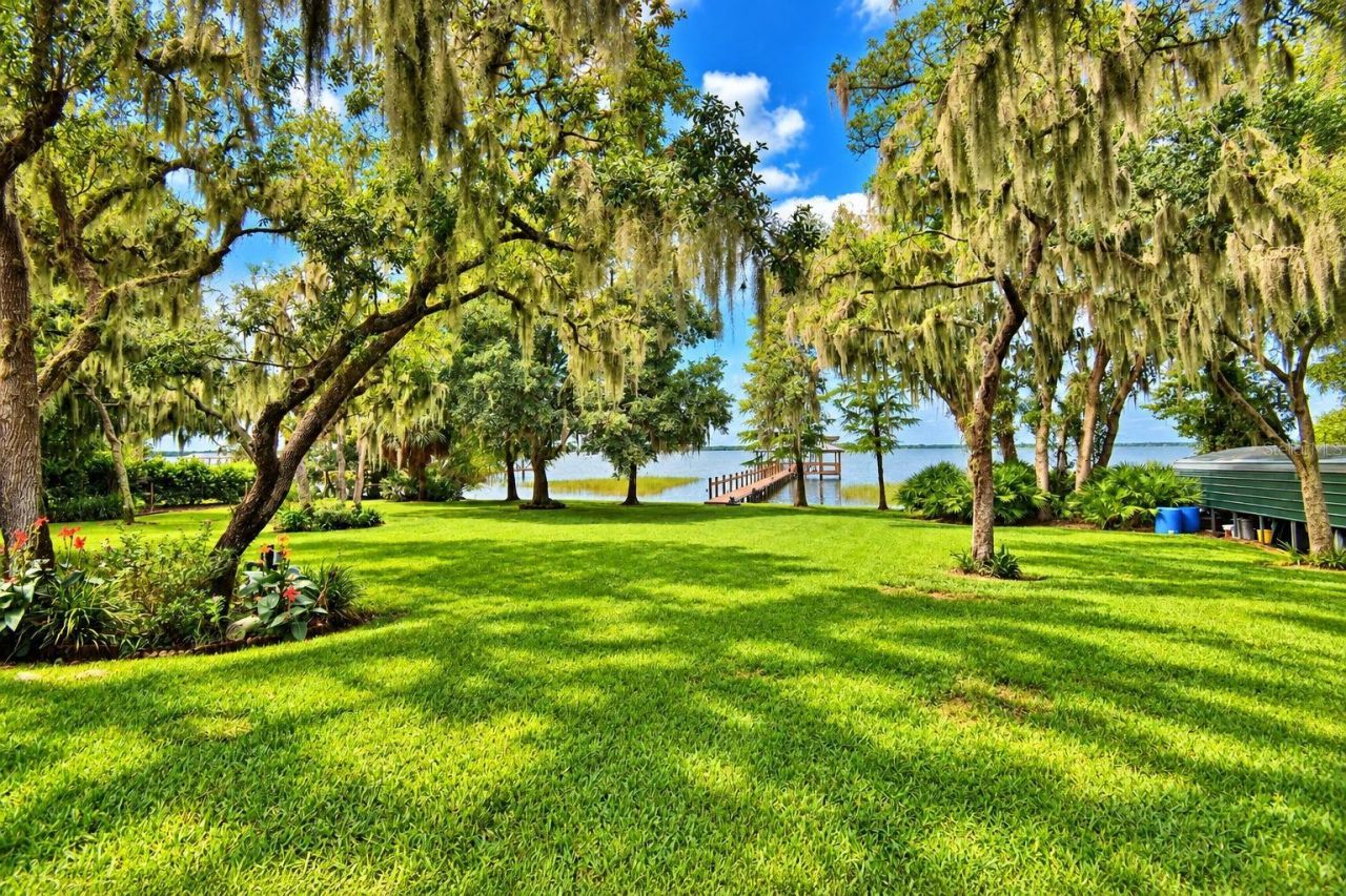 2391 S Lake Reedy Boulevard , Frostproof, FL 33843 Photo