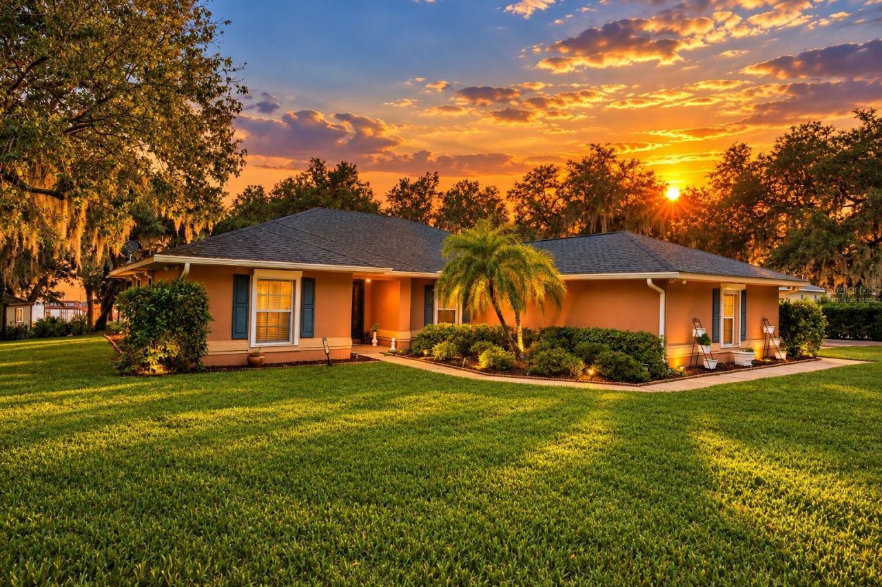 2391 S Lake Reedy Boulevard , Frostproof, FL 33843 Photo