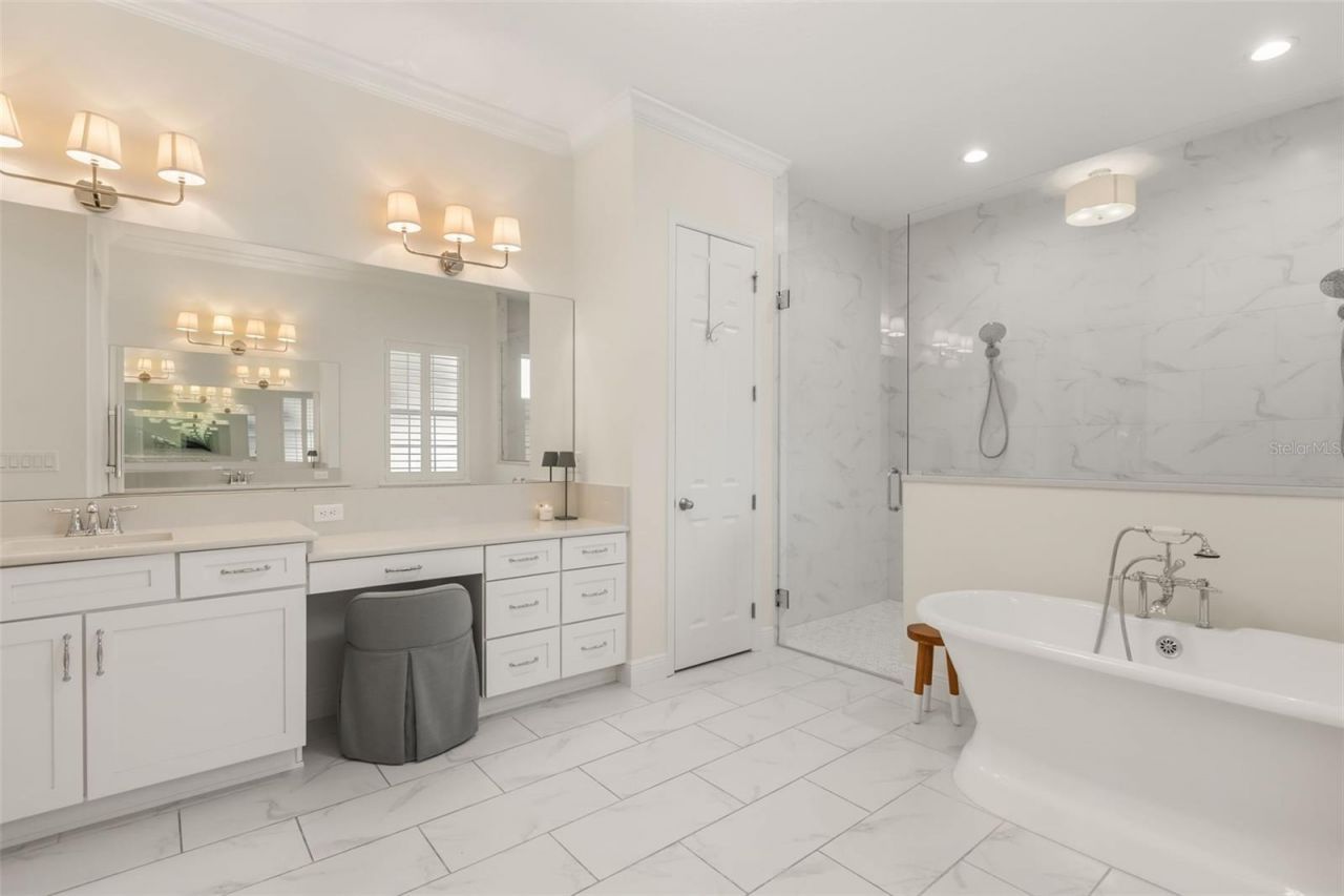 9609 San Fernando Court, Howey in the Hills, FL 34737 Photo