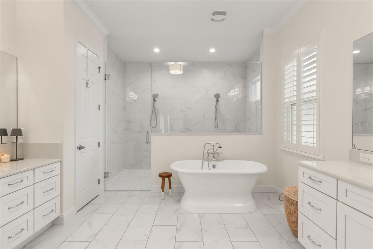 9609 San Fernando Court, Howey in the Hills, FL 34737 Photo