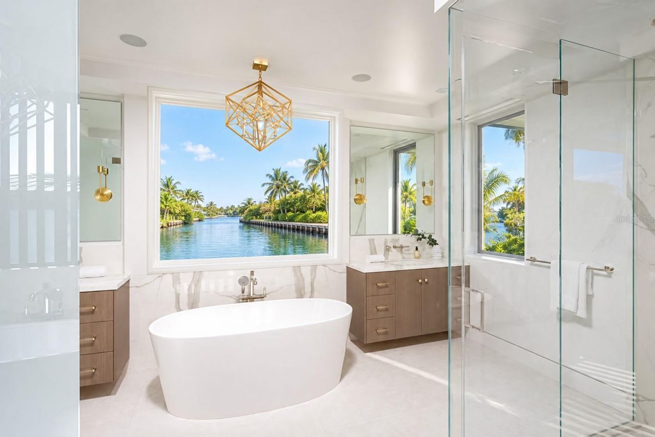 540a Mast Drive, Bradenton, FL 34208 Photo