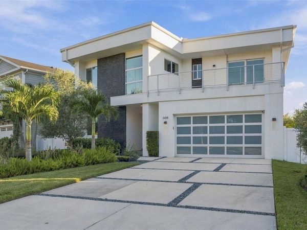 4418 W KENSINGTON AVENUE, TAMPA, FL 33629