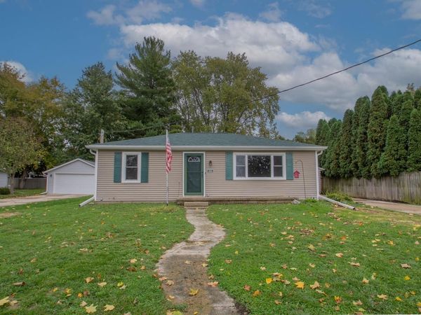 1513 S Ninth STREET, Watertown, WI 53094