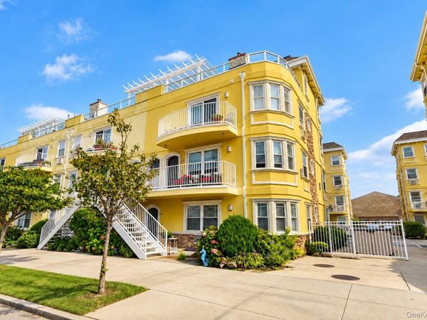 176 Beach 101st Street , Unit 4A, Rockaway Park, NY 11694