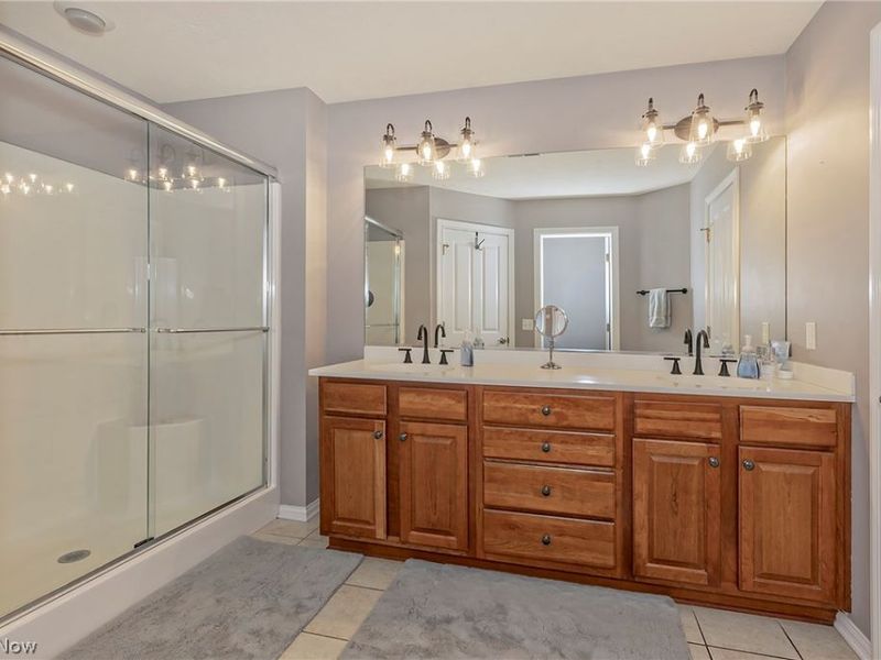 312 W Legend Court, Unit C, Highland Heights, OH 44143 Photo 27