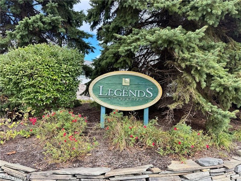 312 W Legend Court, Unit C, Highland Heights, OH 44143 Photo 3