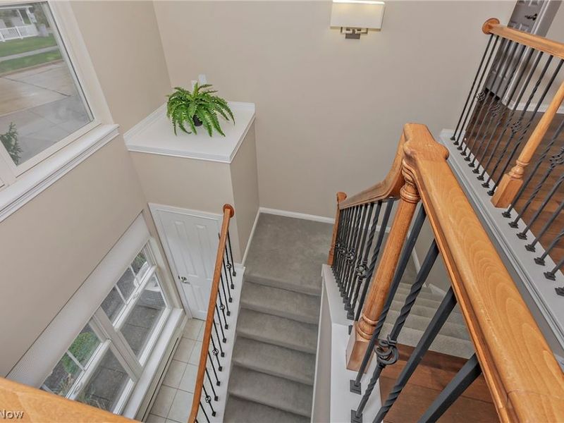 312 W Legend Court, Unit C, Highland Heights, OH 44143 Photo 9