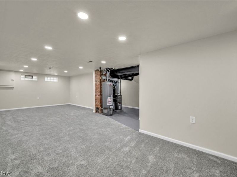 6330 Stonecrest Drive, Brook Park, OH 44142 Photo 14