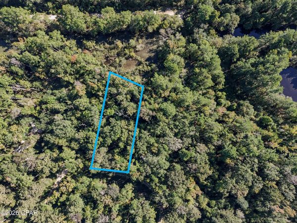238 Riverside Circle , Wewahitchka, FL 32465