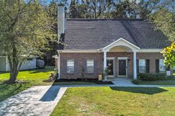9244 Ayscough Road photo 4