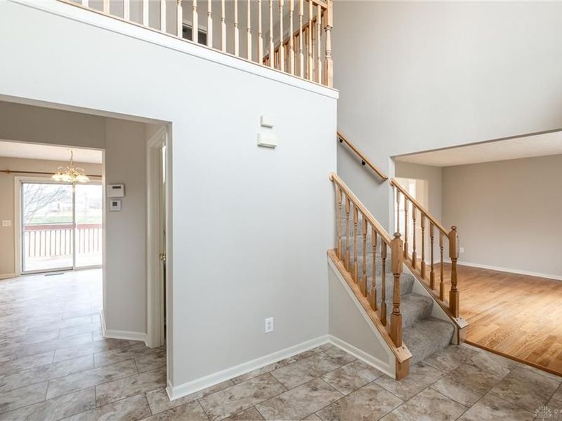 6750 Waterview Way, Huber Heights, OH 45424 Photo 5