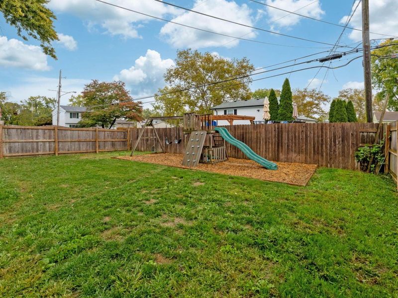 2489 Parlin Drive, Grove City, OH 43123 Photo 12