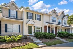 369 Kelsey Boulevard photo 4