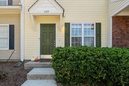 369 Kelsey Boulevard photo 4