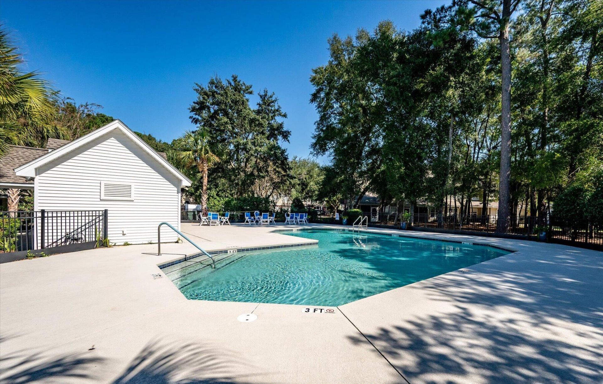 369 Kelsey Boulevard Photo 30