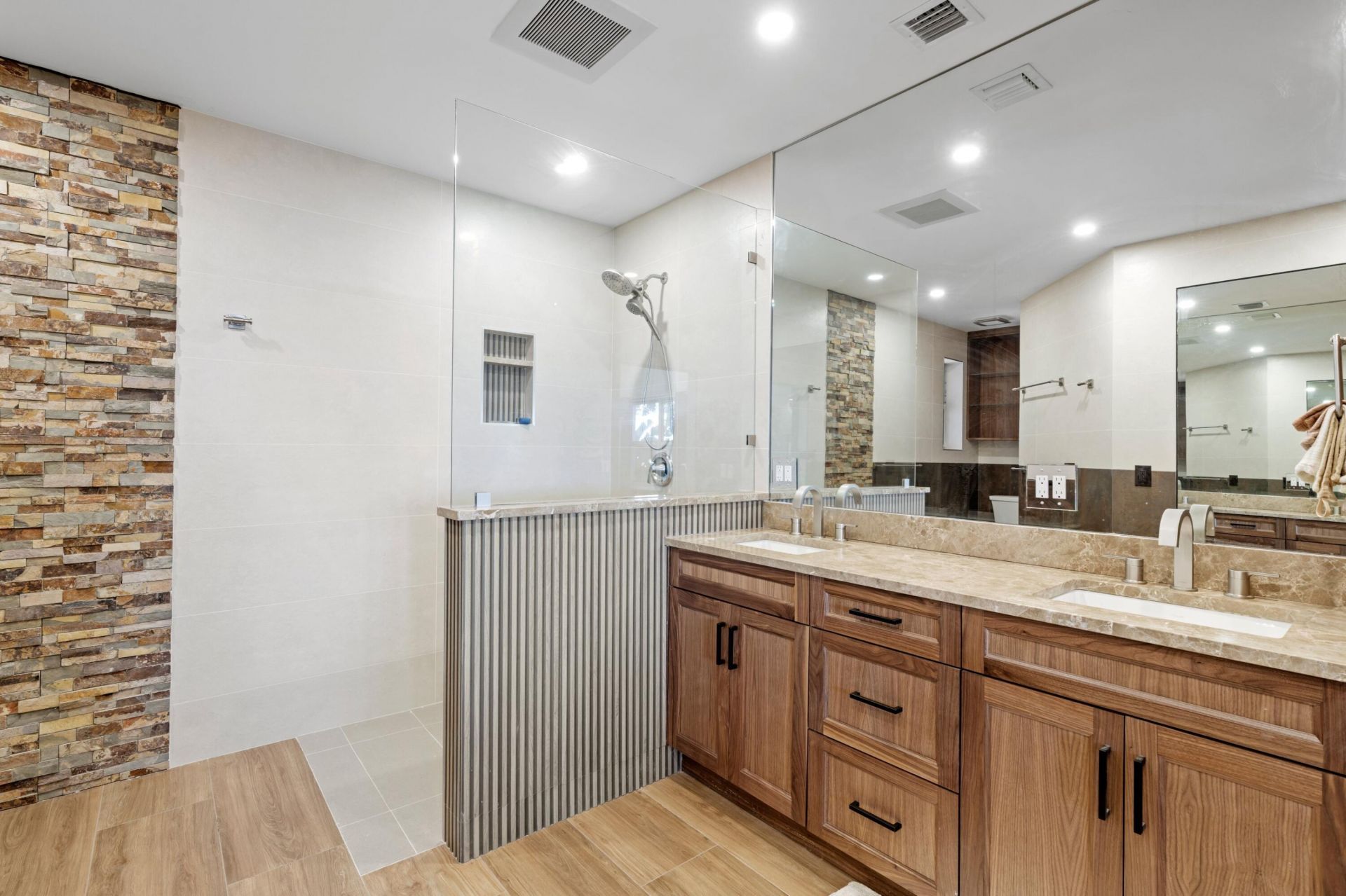 257 E 23rd Street, Riviera Beach, FL 33404 Photo