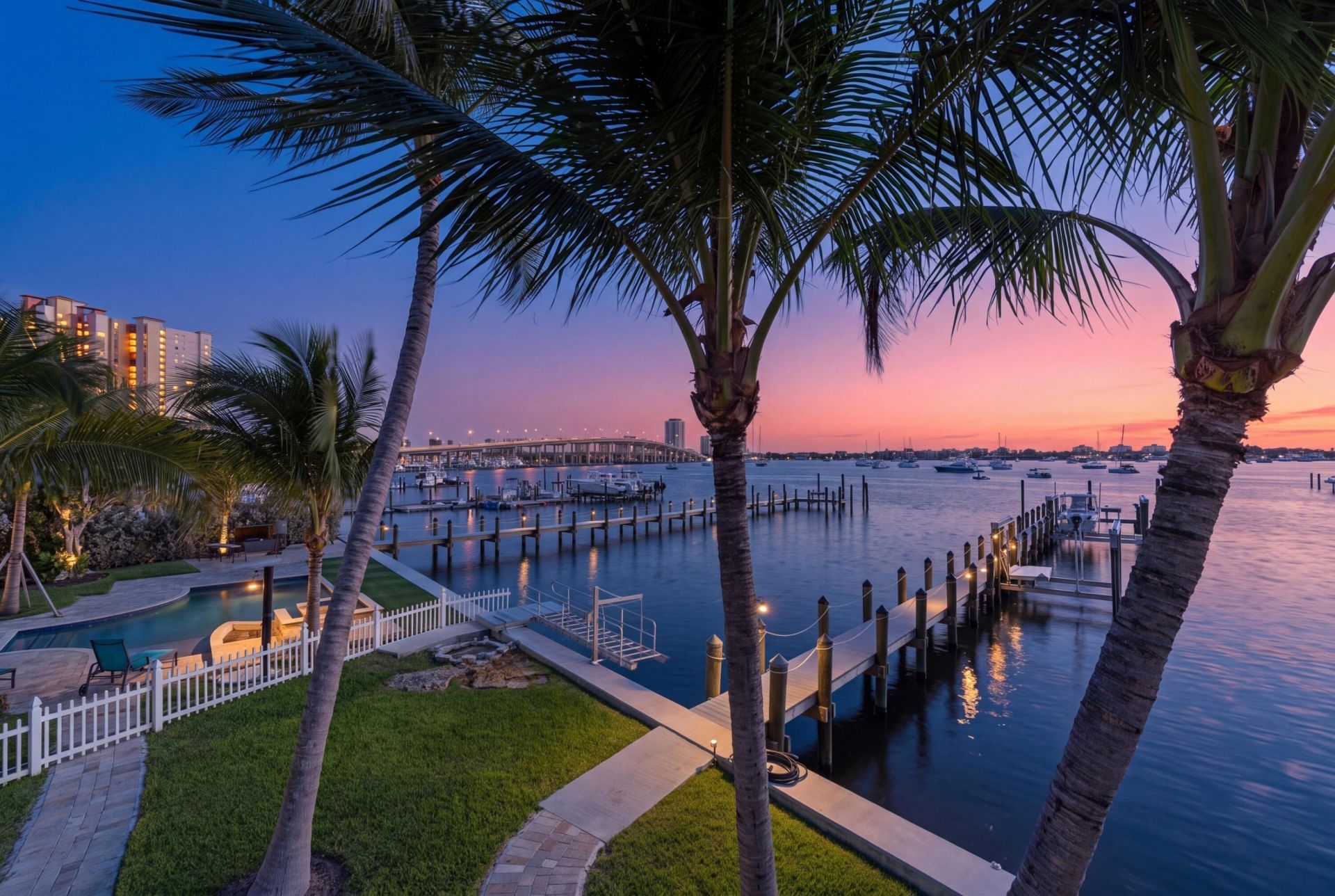 257 E 23rd Street, Riviera Beach, FL 33404 Photo