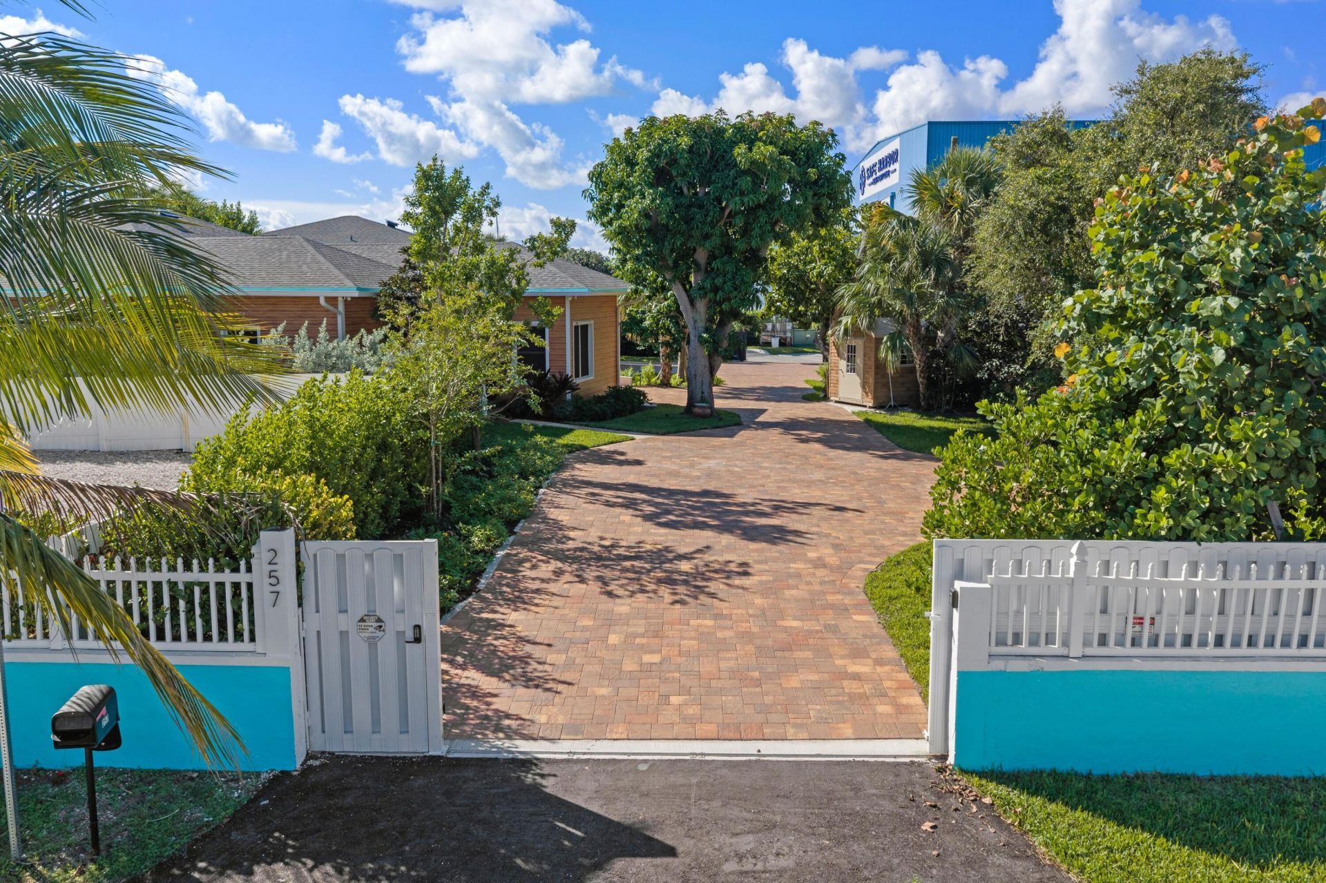 256 E 22nd Court, Riviera Beach, FL 33404 Photo