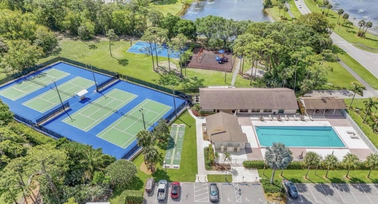 5527 Adair Way, Lake Worth, FL 33467 Photo