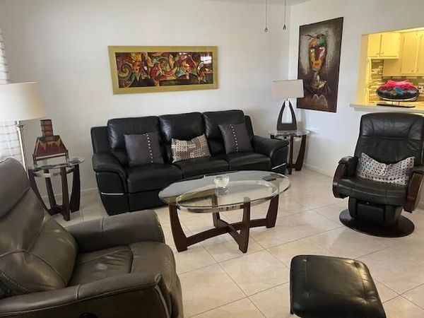 300 WINDSOR M, Unit M, West Palm Beach, FL 33417