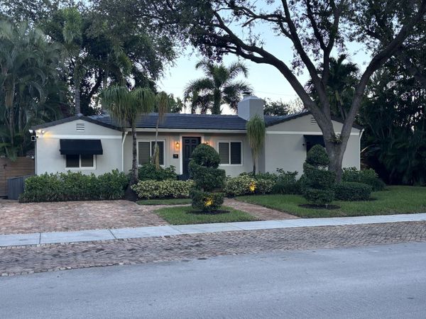 700 N Victoria Park Road, Fort Lauderdale, FL 33304