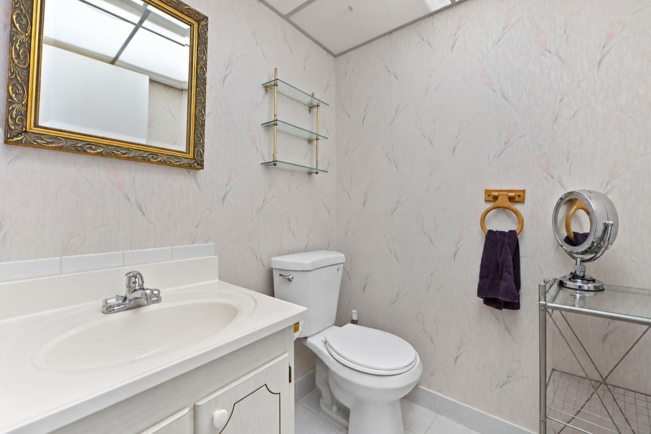 562 Monaco L, Delray Beach, FL 33446 Photo