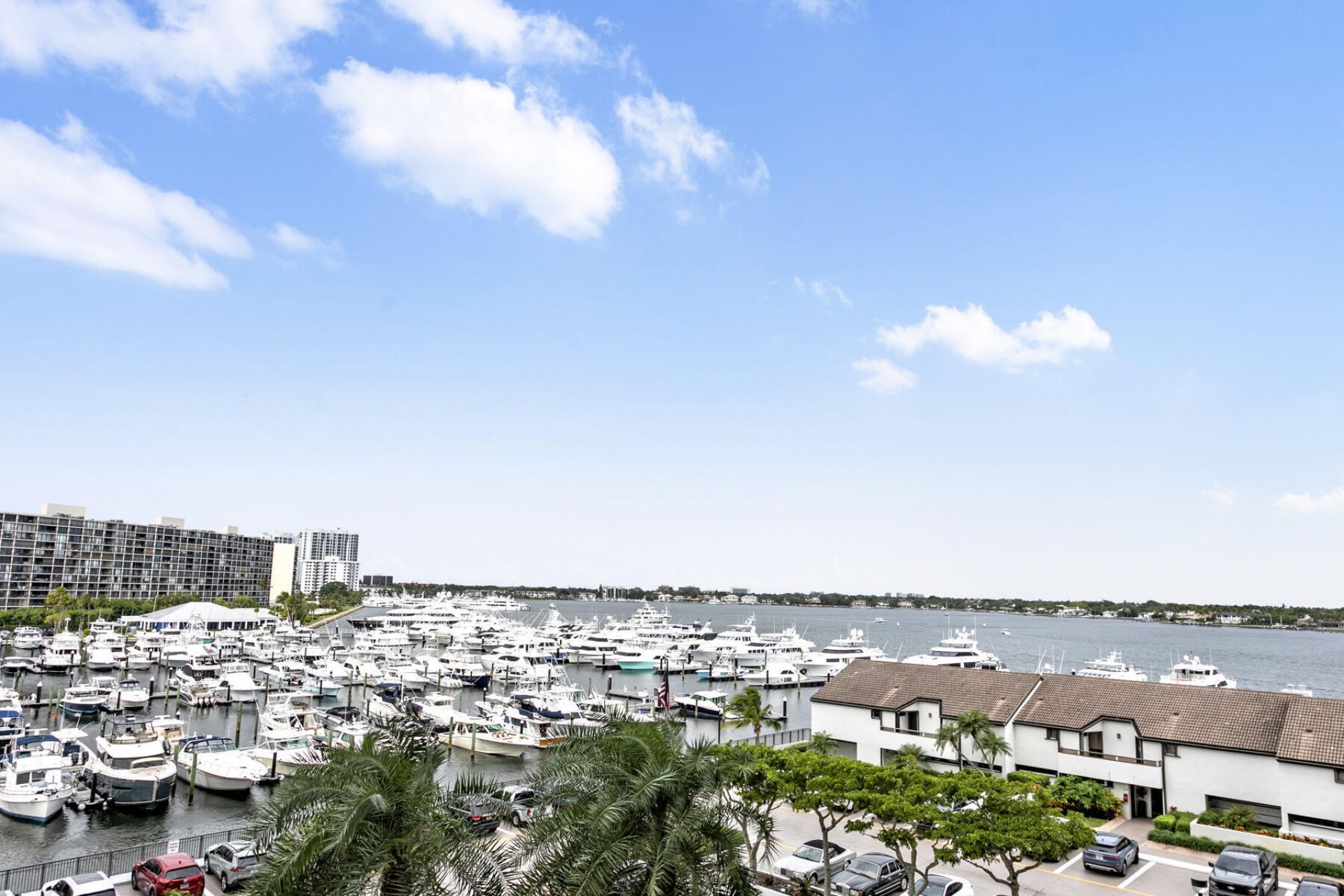 100 Lakeshore Drive, Unit 454, North Palm Beach, FL 33408 Photo