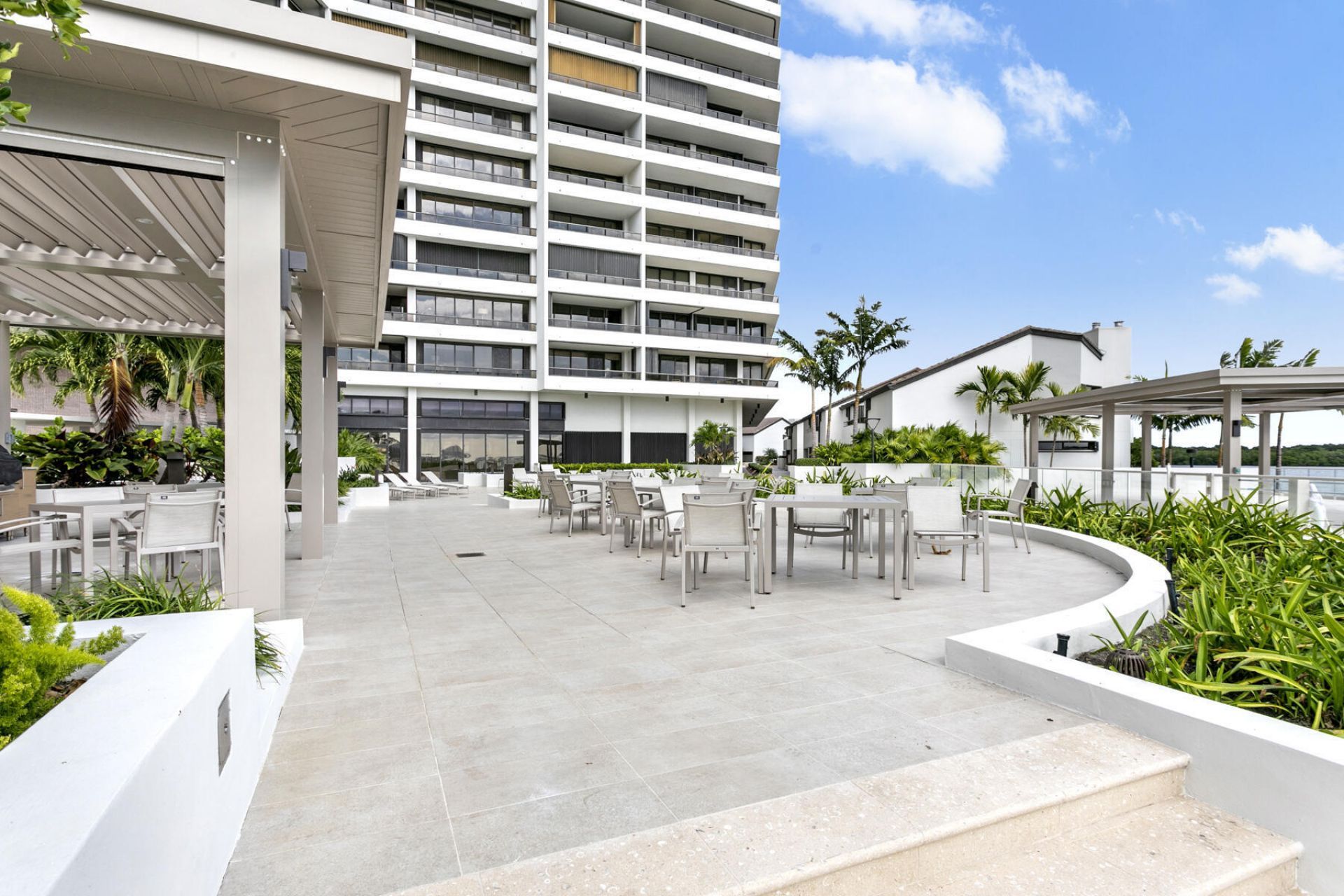 100 Lakeshore Drive, Unit 454, North Palm Beach, FL 33408 Photo