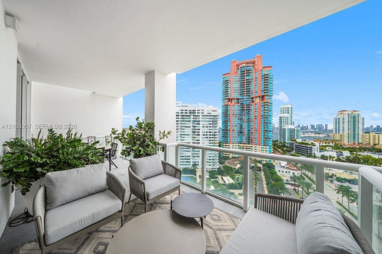 50 S Pointe Dr , Unit 1805, Miami Beach, FL 33139 Photo