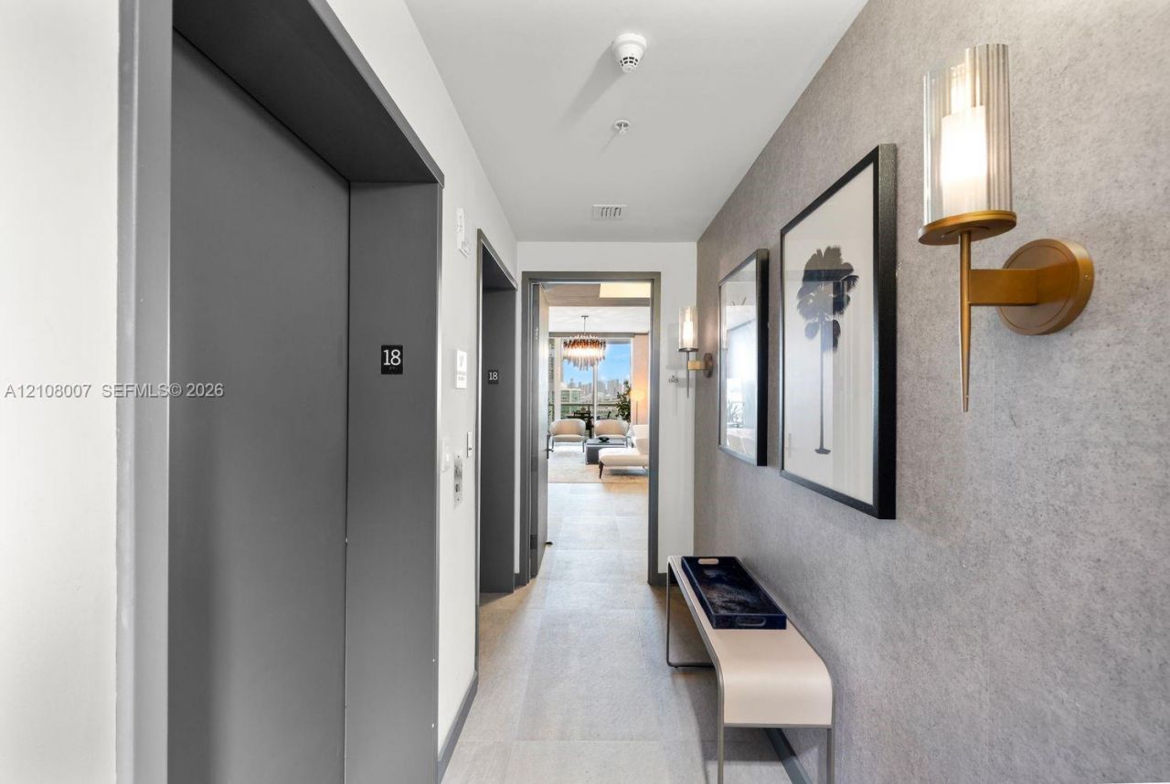 50 S Pointe Dr , Unit 1805, Miami Beach, FL 33139 Photo