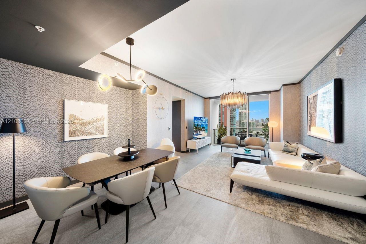 50 S Pointe Dr , Unit 1805, Miami Beach, FL 33139 Photo