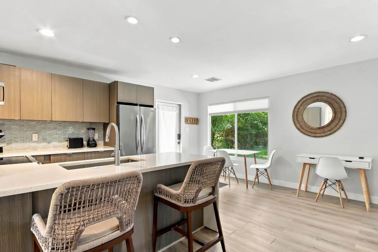 754/756 Donax St, Sanibel, FL 33957 Photo