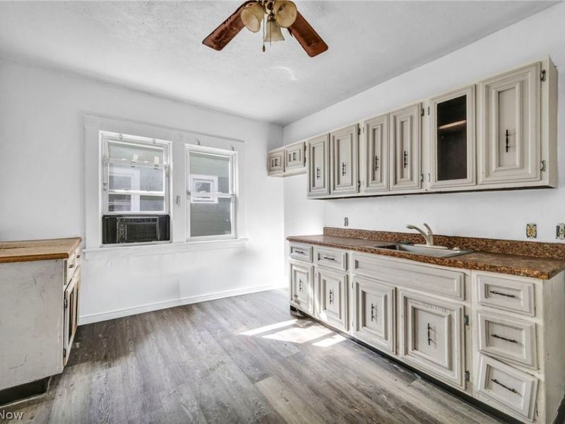 3468 W 62nd Street, Cleveland, OH 44102 Photo 18