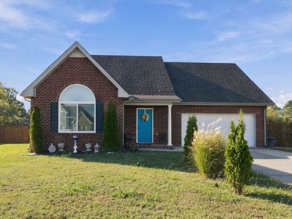 2517 Auldridge Dr , Christiana, TN 37037