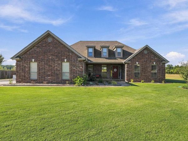 985 Mound View Drive , England, AR 72046