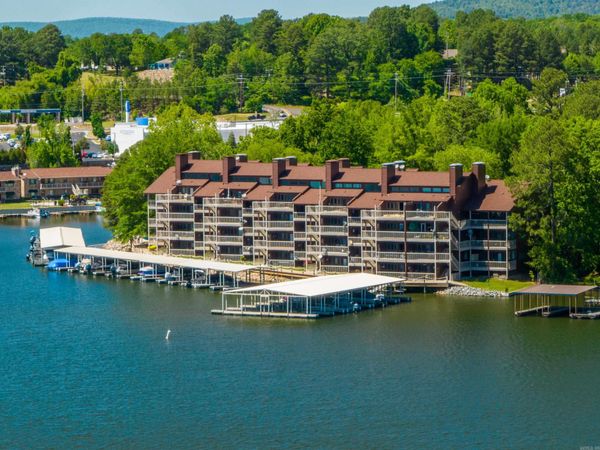 142 #207 Lake Hamilton Drive , Hot Springs, AR 71913