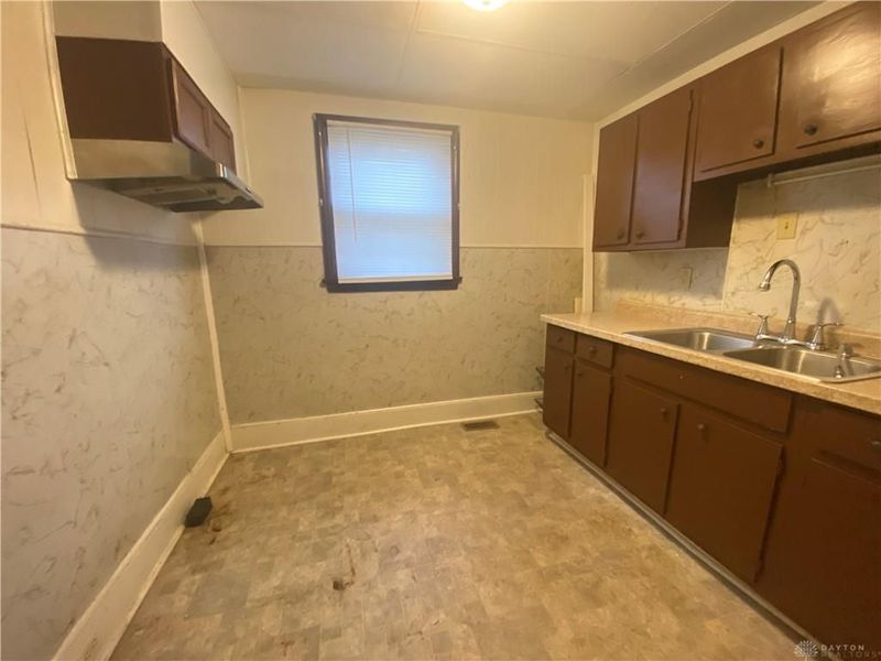 516 Virginia Street, Piqua, OH 45356 Photo 6