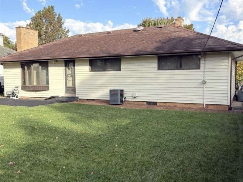 2791 Burden Drive, Parma, OH 44134 Photo 4
