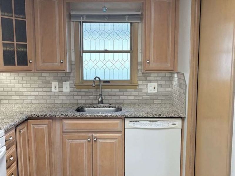 2791 Burden Drive, Parma, OH 44134 Photo 6