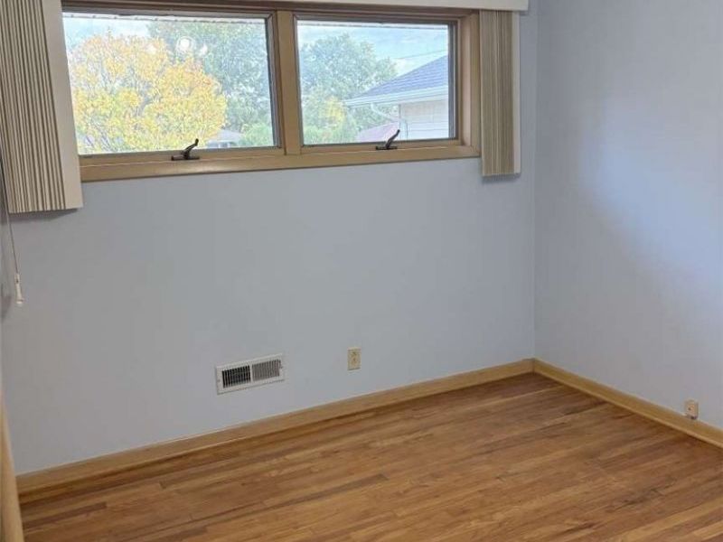 2791 Burden Drive, Parma, OH 44134 Photo 8